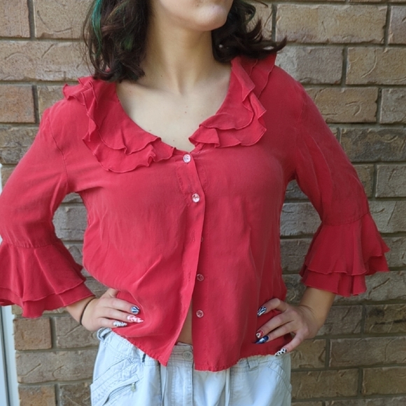 Silky Blouse - Picture 1 of 6